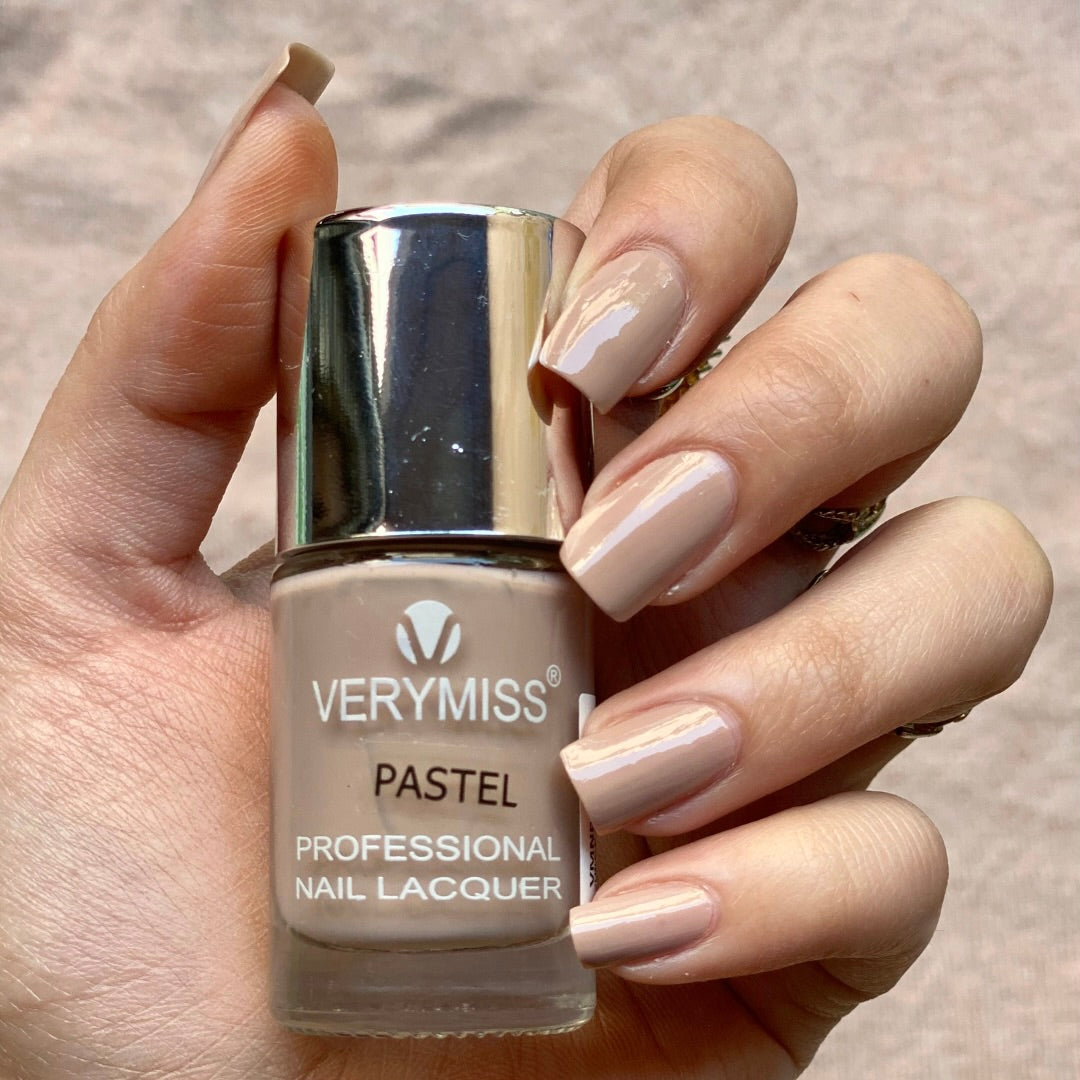Premium Nude Nail Polish Kit