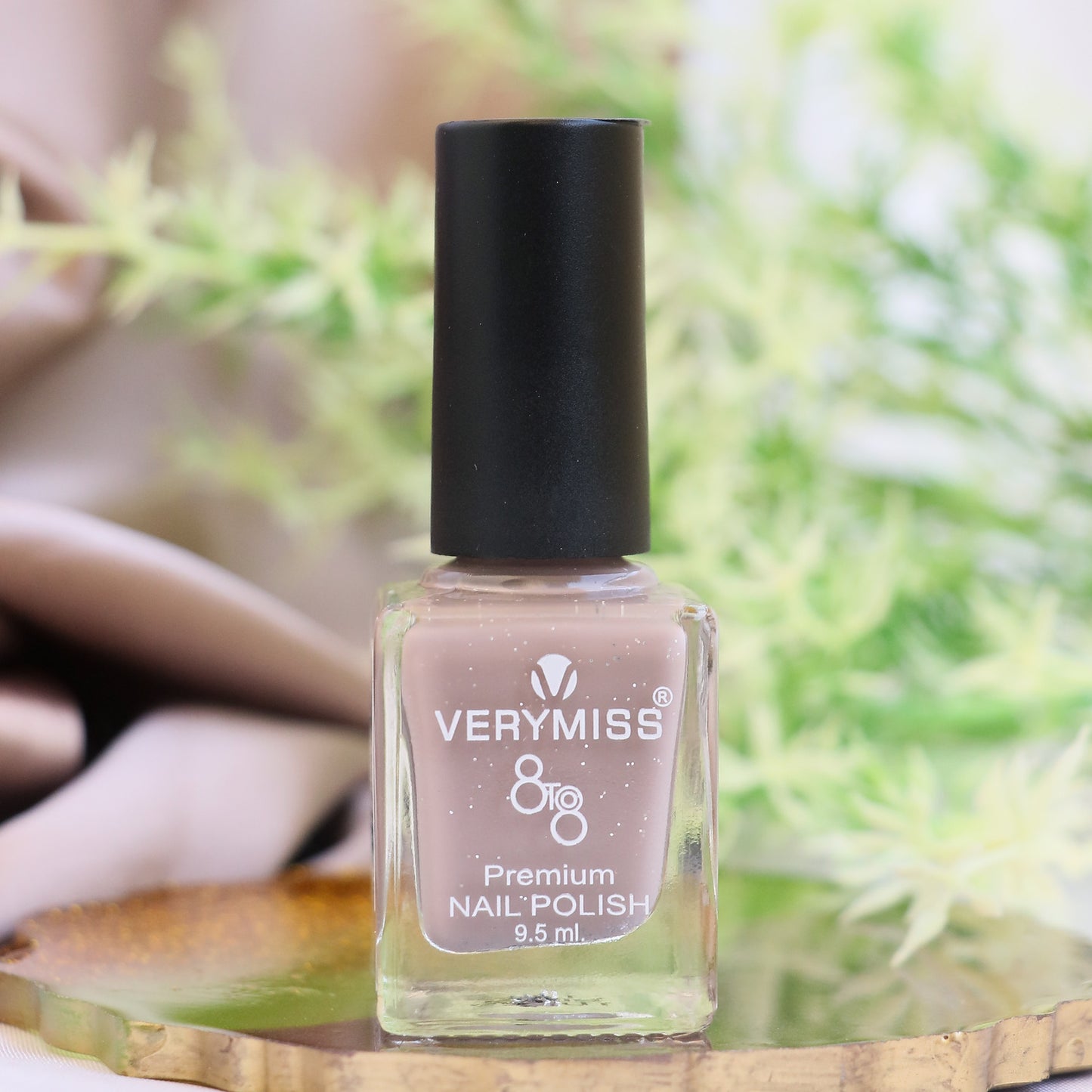 Premium Nail Polish - 133 Taupe