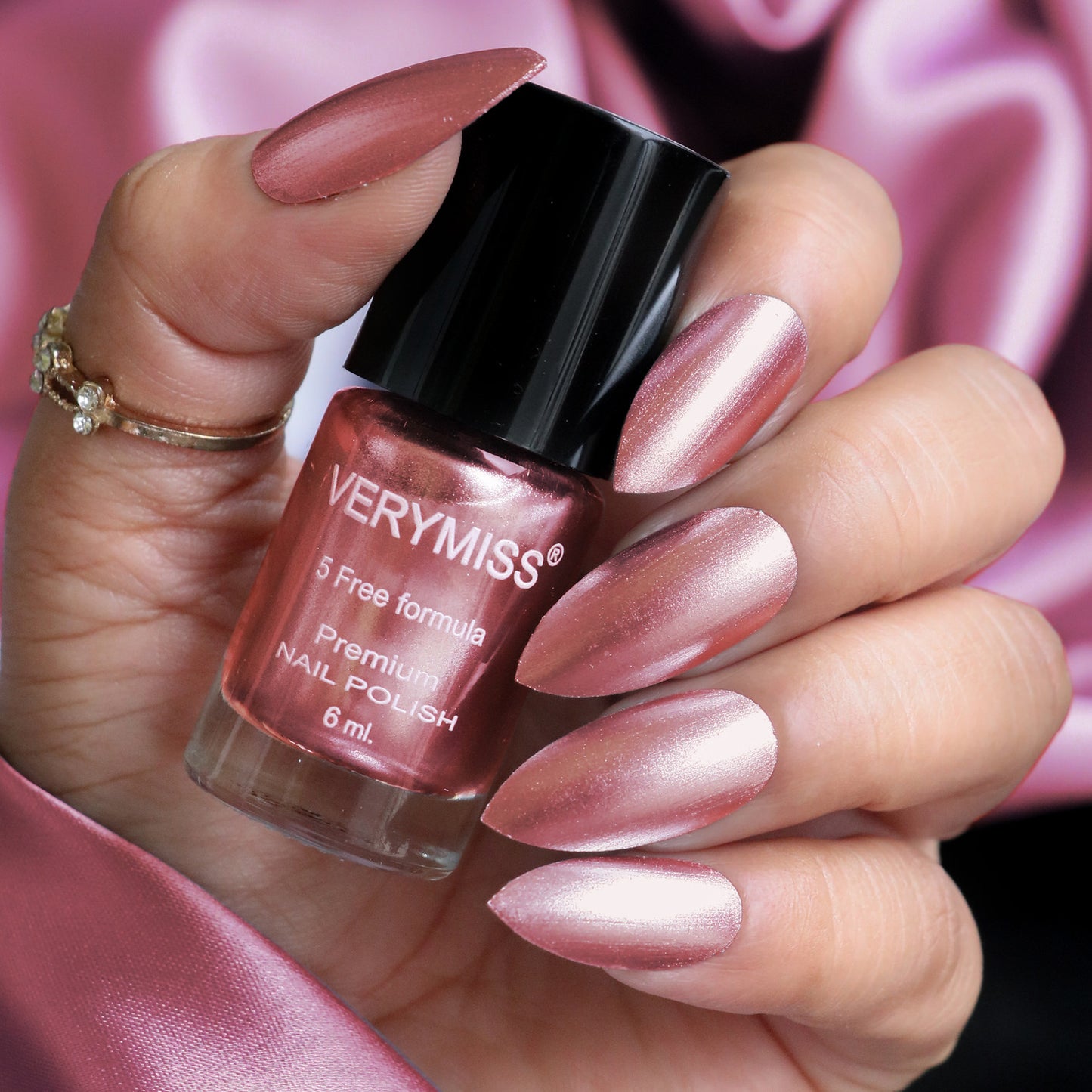 Premium Pearl Nail Polish - 245 Shiny Shimmer