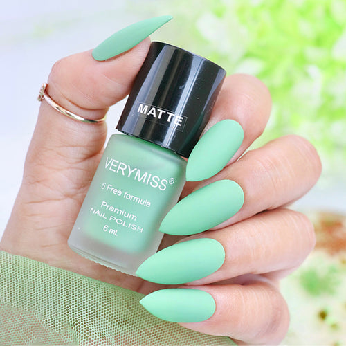 Premium Matte Nail Polish - 256 Delicious Green