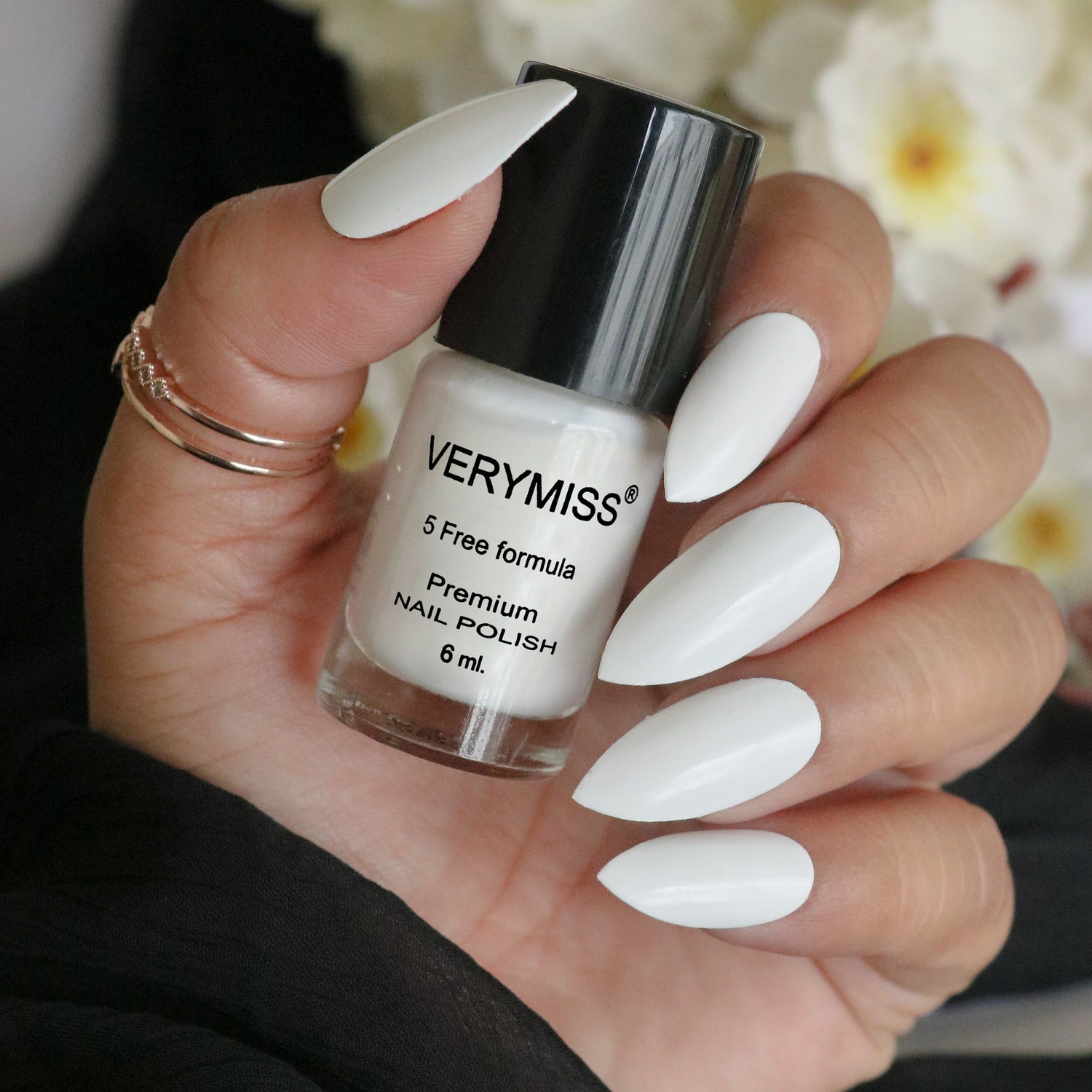 light grey | Toe nail color, Elegant nails, Pretty nails